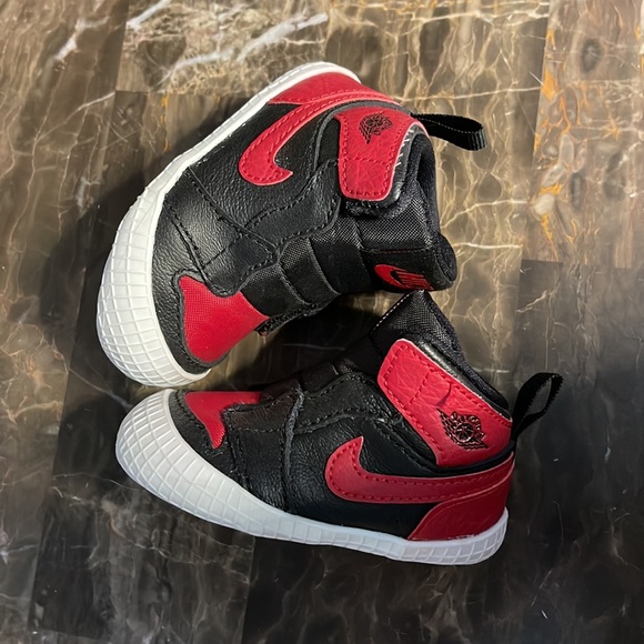 Nike soft bottoms - Picture 4 of 5